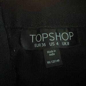 TopShop Black Embroidered Floral Skirt Size 4